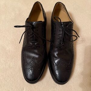 Cole Haan Men’s wingtip Oxford shoes size 7